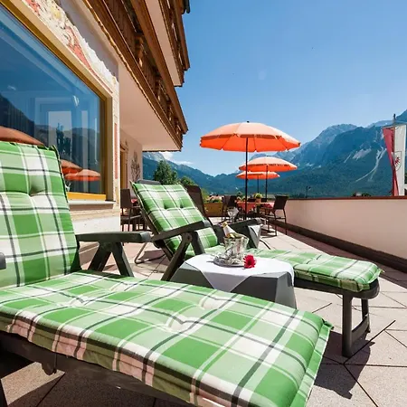 Tirolerhof Hotel Lermoos