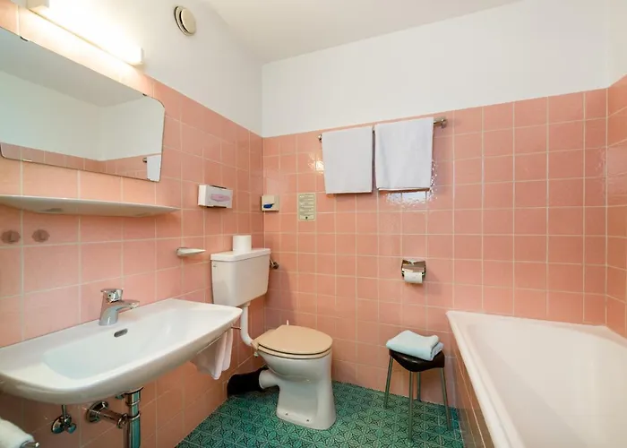 Tirolerhof Отель 3*