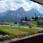 Tirolerhof Lermoos